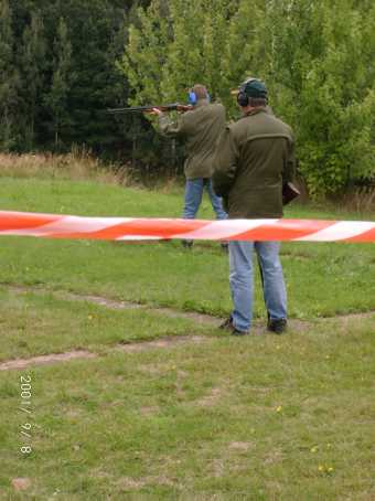 taub0109.jpg (19938 Byte)